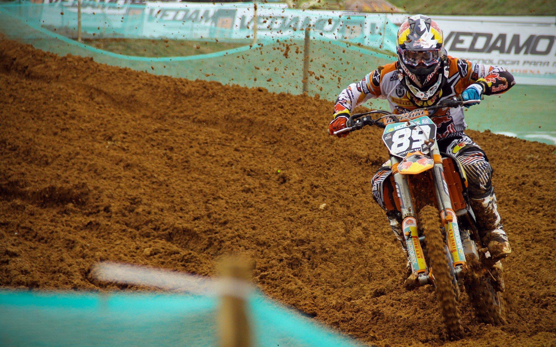 体彩大乐透_夜读，当绿茵传奇脱下战袍，这还是我们认识的C罗吗？