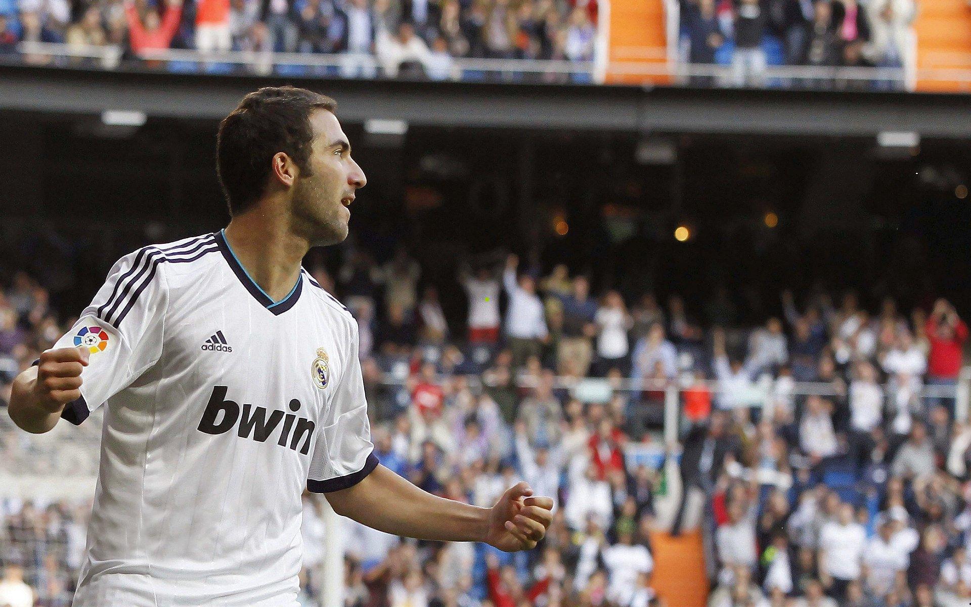 ESPN前瞻丹佛掘金vs菲尼克斯太阳，数据分析揭示胜负天平？